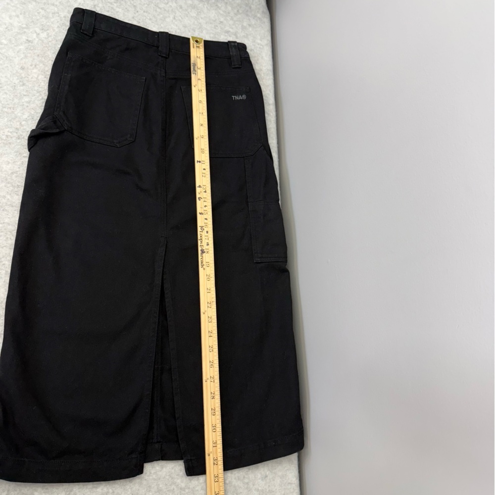 Aritzia x TNA Greenwich Skirt in Black size 4 - Picture 13 of 17